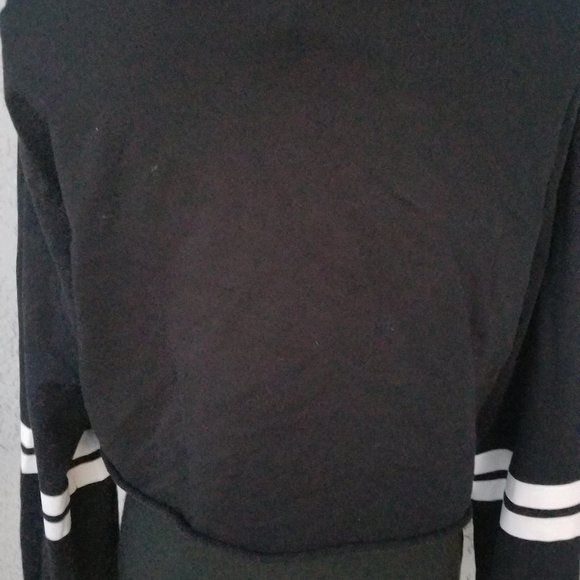 Tokyo crop sweatshirt - Picture 2 of 4